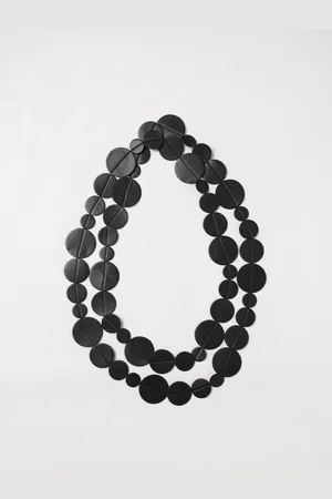 LIVIANA CONTI Collana in pelle