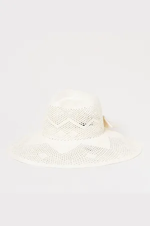 Borsalino Cappello in rafia intrecciata con lavorazione traforata