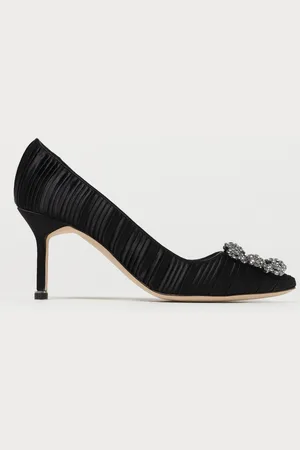 Manolo Blahnik Décolleté Hangisi in raso plissettato con fibbia gioiello