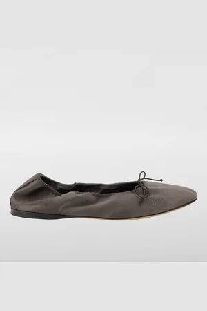 The Row Ballerina in raso di seta con fiocco