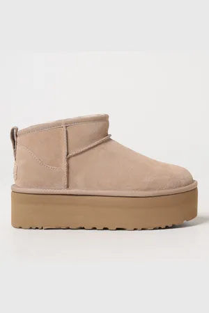 UGG Stivaletto Classic Ultra Mini in camoscio