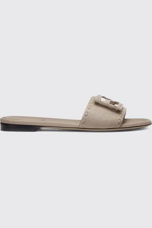 Fendi Mules Baguette in pelle a grana con cuciture a mano