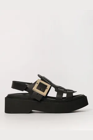 Roger Vivier Sandalo in pelle con fibbia decorativa