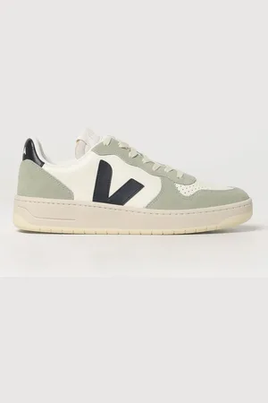 Veja Sneakers V-10 in pelle