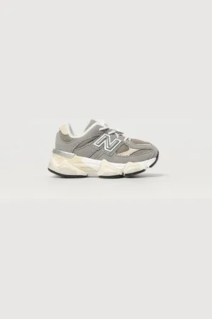 New Balance Sneakers 9060 in mesh e camoscio