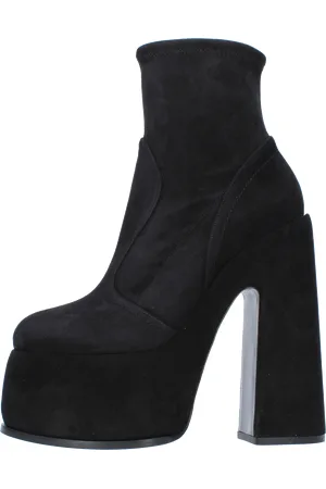 Casadei Tronchetti in camoscio
