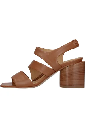 HALMANERA Sandali in pelle