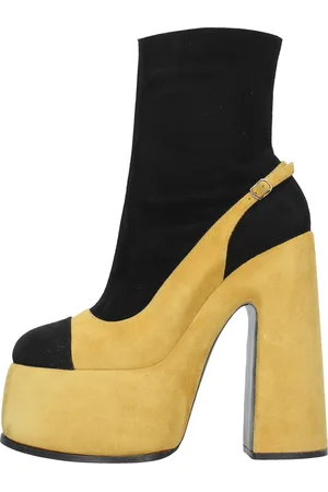 Casadei Tronchetti in camoscio