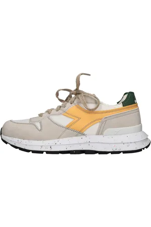 Diadora Sneakers modello KMARO 42 in tessuto ed ecocamoscio