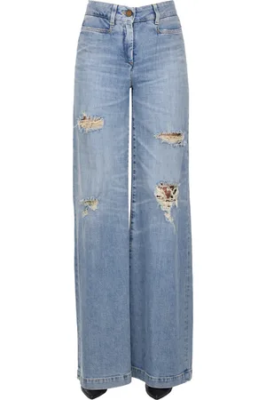 THE SEAFARER Jeans Levant destroyed