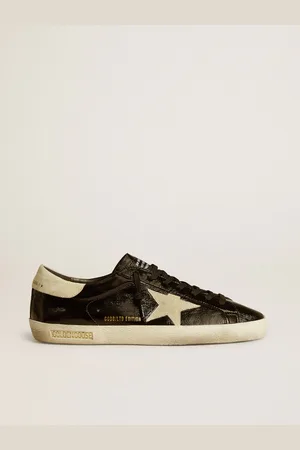 Golden Goose Super-star Uomo Ltd In Pelle Verniciata Nera Con Stella E Talloncino In Suede