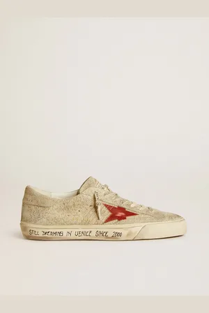 Golden Goose Super-star Uomo Ltd In Suede Grigio Con Stella In Pelle Rossa