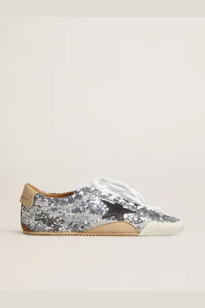 Golden Goose True-star Donna In Paillettes Argento Con Stella Color Nero E Talloncino In Pelle Beige
