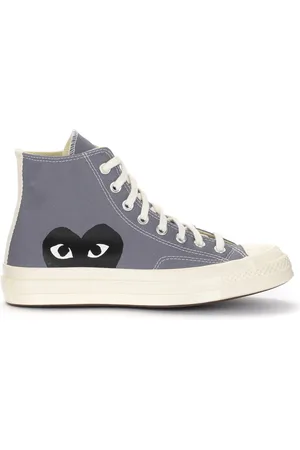 Comme des Garçons Sneaker alta Comme des Garçons Play x Converse griga con cuore nero