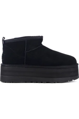 UGG Tronchetto Ultra Mini Platform in pelle scamosciata nera