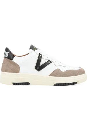 Via Roma Sneaker bassa in pelle bianca con V nera