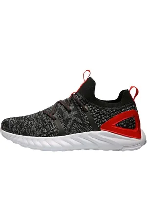 Peak Performance Scarpe taichi running knitted