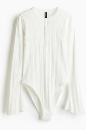 H&M Body traforato con maniche scampanate