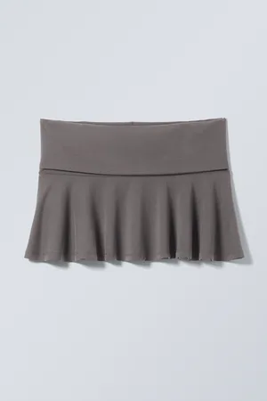 H&M Minigonna svasata a vita media