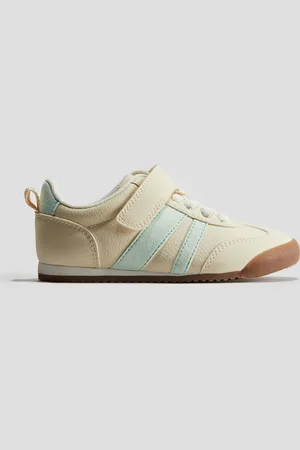 H&M Sneakers