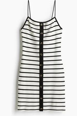 H&M Abito in maglia a coste con bottoni davanti