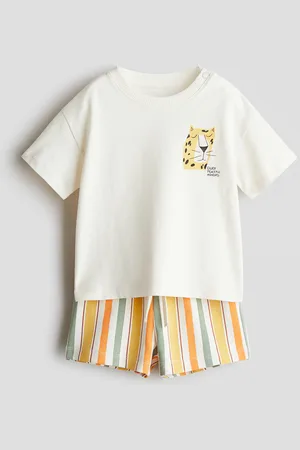 H&M 2-piece T-shirt and shorts set