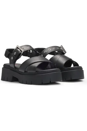 HUGO BOSS Sandali in pelle con cinturino con fibbia e suola chunky