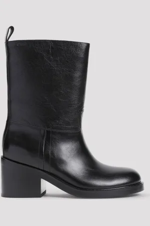 Bally Bootie