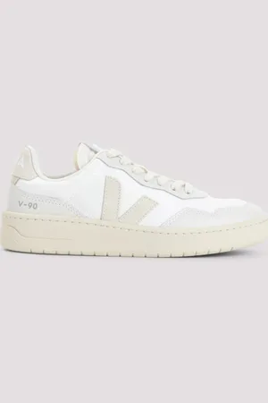 Veja V- Sneakers 1