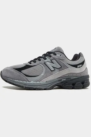 New Balance 2002R