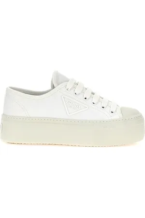 Prada Sneaker canvas logo