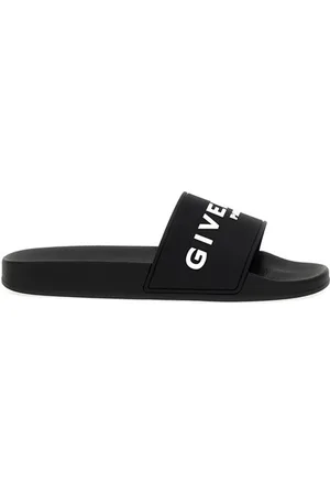 Givenchy Slide capsule Plage