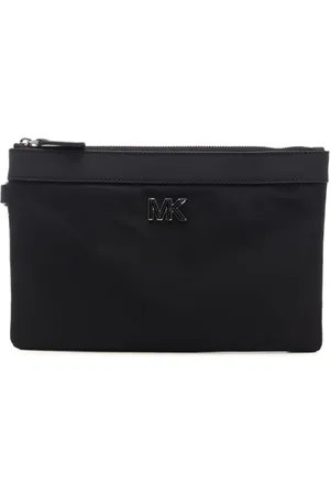 Michael Kors Pochette da uomo con polsino e logo monogram in metallo sul davanti nera