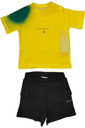 Cesare Paciotti Completo T-shirt e shorts nero