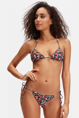 La DoubleJ Triangle Bikini Top