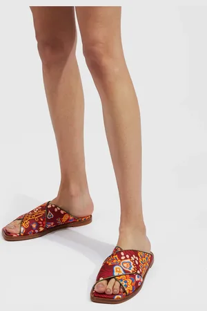 La DoubleJ Criss-Cross Sandals