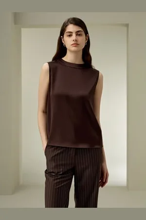 Lilysilk Top In Seta Eleganti Vestibilità Slim Minimalistapura Seta Pura Seta Sano E Sostenibile Traspirante Superleggero Marrone Scuro S