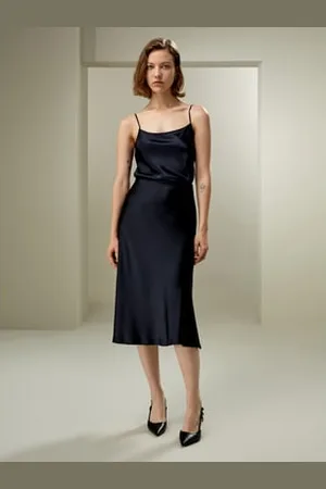 Lilysilk Gonna Midi Seta Design A Taglio Sciancratoseta Di Alta Qualità Seta Di Alta Qualità Vestibilità Slim Sano E Sostenibile Notte 52