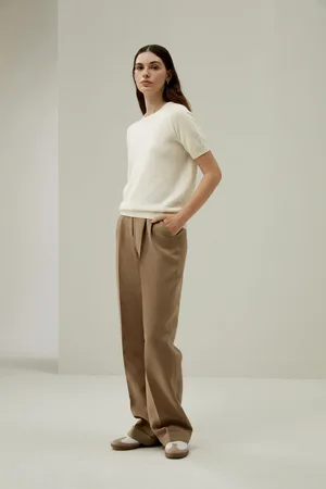 Lilysilk Maglia Girocollo Basic Design A Girocollobaby Cashmere Naturale Baby Cashmere Naturale Vestibilità Comoda M