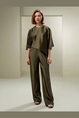 Lilysilk Pantaloni Seta Larghi Stile Elegante E Minimalistaseta Di Gelso Seta Di Gelso Disponibile In Taglia Piccola Pino Piccola 44