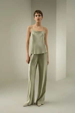 Lilysilk Top In Seta Eleganti Femmina Taglio A Bias Seta Di Gelso Confort Di Lusso E Vestibilità Fluid Per Le Persone Allergiche Carciofo Xl