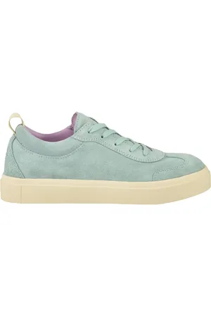 Panchic Sneakers