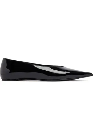 Totême Ballerine The Patent Asymmetric 5mm
