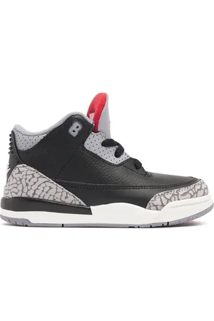 Jordan Sneakers 3 Retro