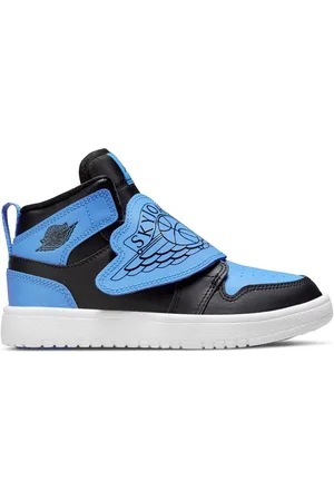 Nike Sneakers Sky Jordan 1