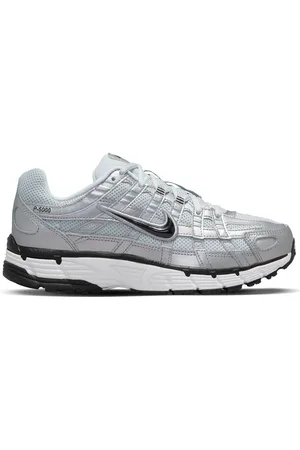 Nike Sneakers P-6000