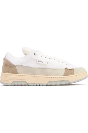PAURA Sneaker Model 1