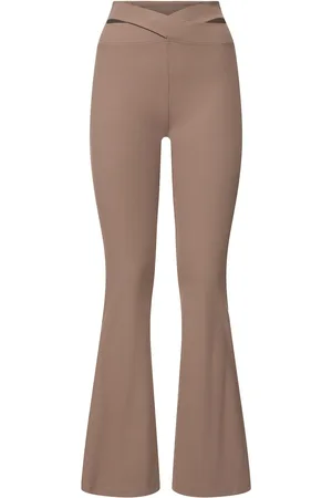 Nike Pantaloni Zenvy Con Cutout