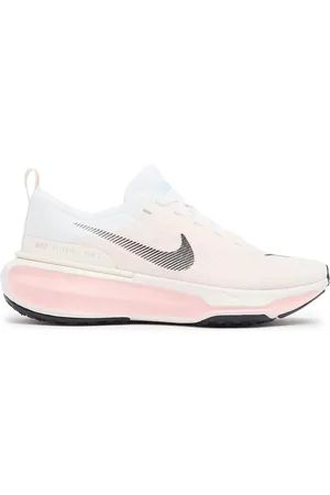 Nike Sneakers Invincible 3