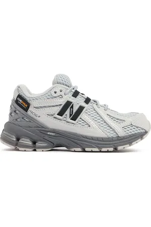 New Balance Sneakers 1906